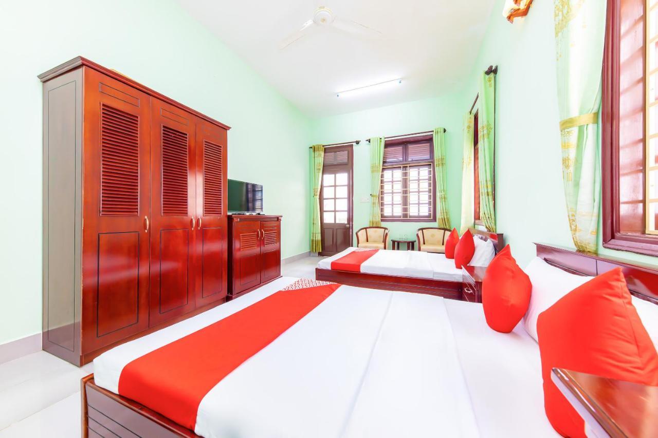 Oyo 381 Tuyet Mai Hotel ニャチャン エクステリア 写真