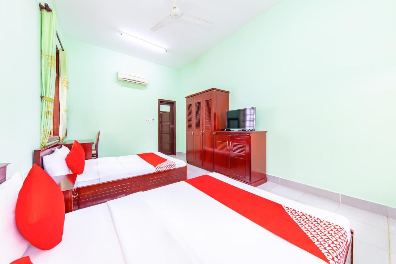 Oyo 381 Tuyet Mai Hotel ニャチャン エクステリア 写真