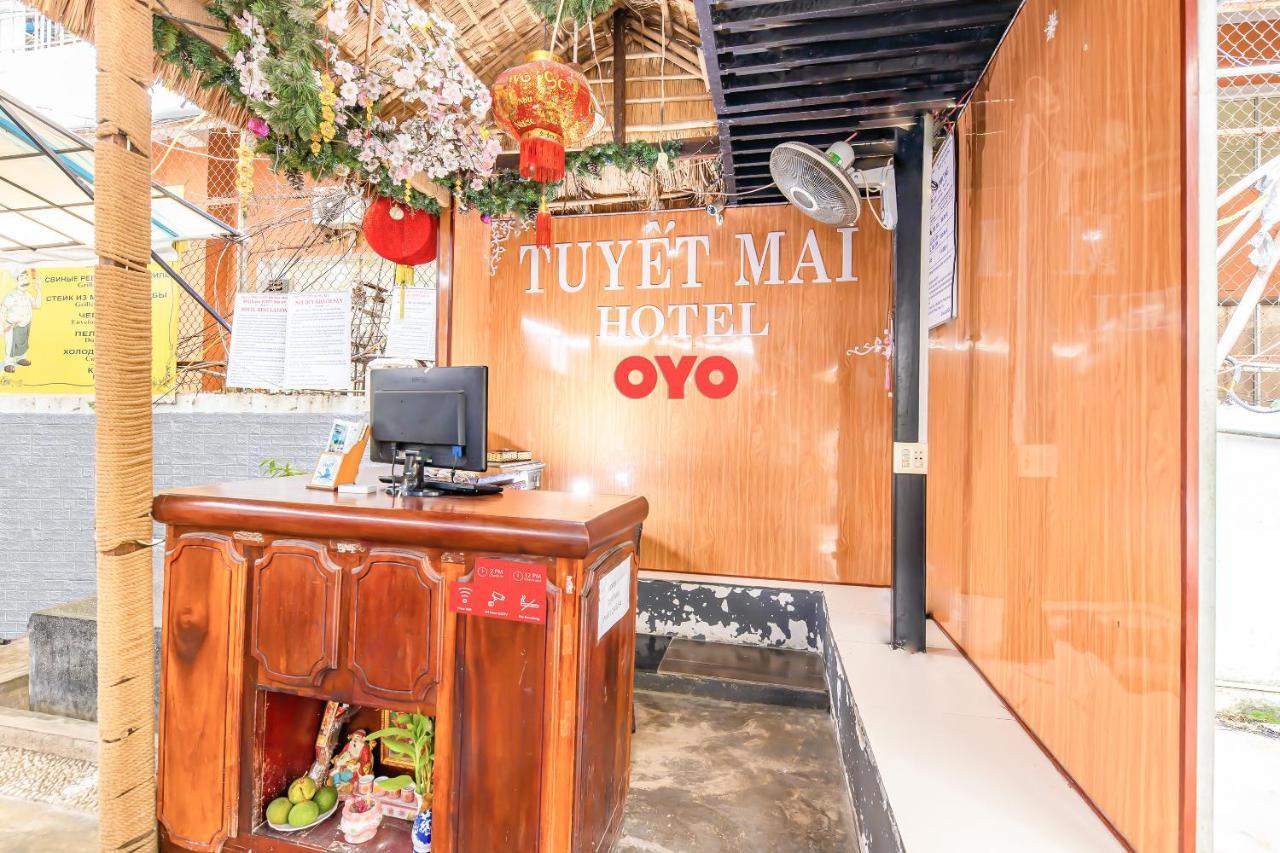 Oyo 381 Tuyet Mai Hotel ニャチャン エクステリア 写真